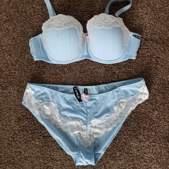 Adore Me Other - Adore Me Plus Sze Lingerie Bra, Undie Set 2XL/42C